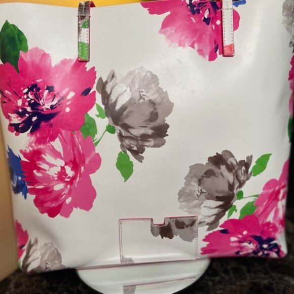 Kate Spade, NWOT SPRING/SUMMER TOTE! - Picture 2 of 8